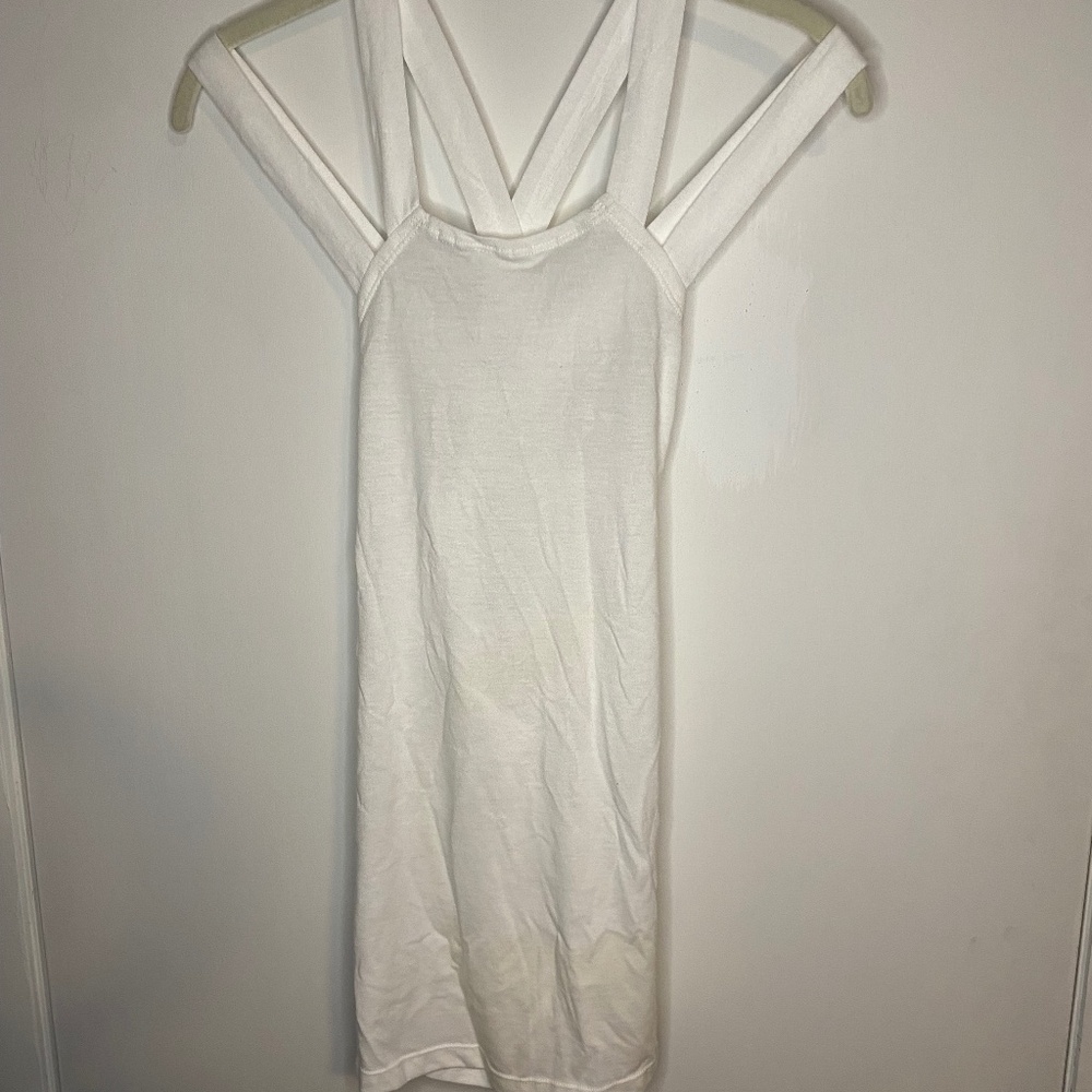 NWT Strappy White Fabletics- size XS
